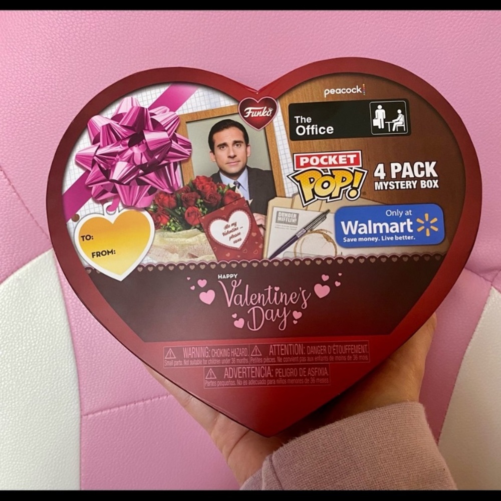 The Office Pocket Pop! Walmart exclusive. 4 pack mystery box
